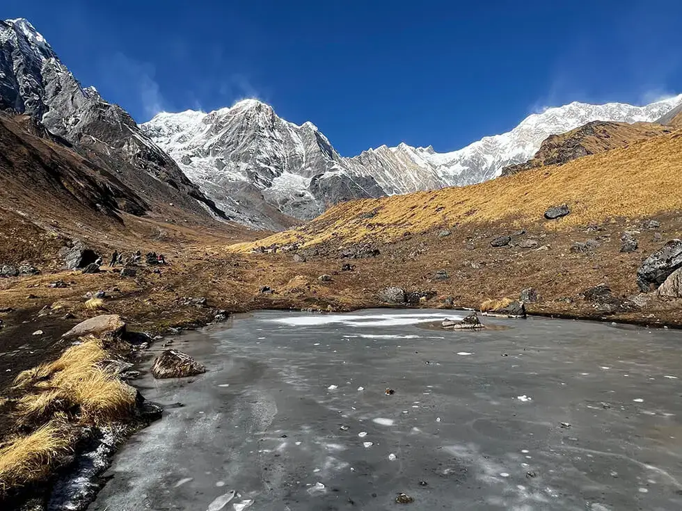 trails of Annapurna base camp trek
